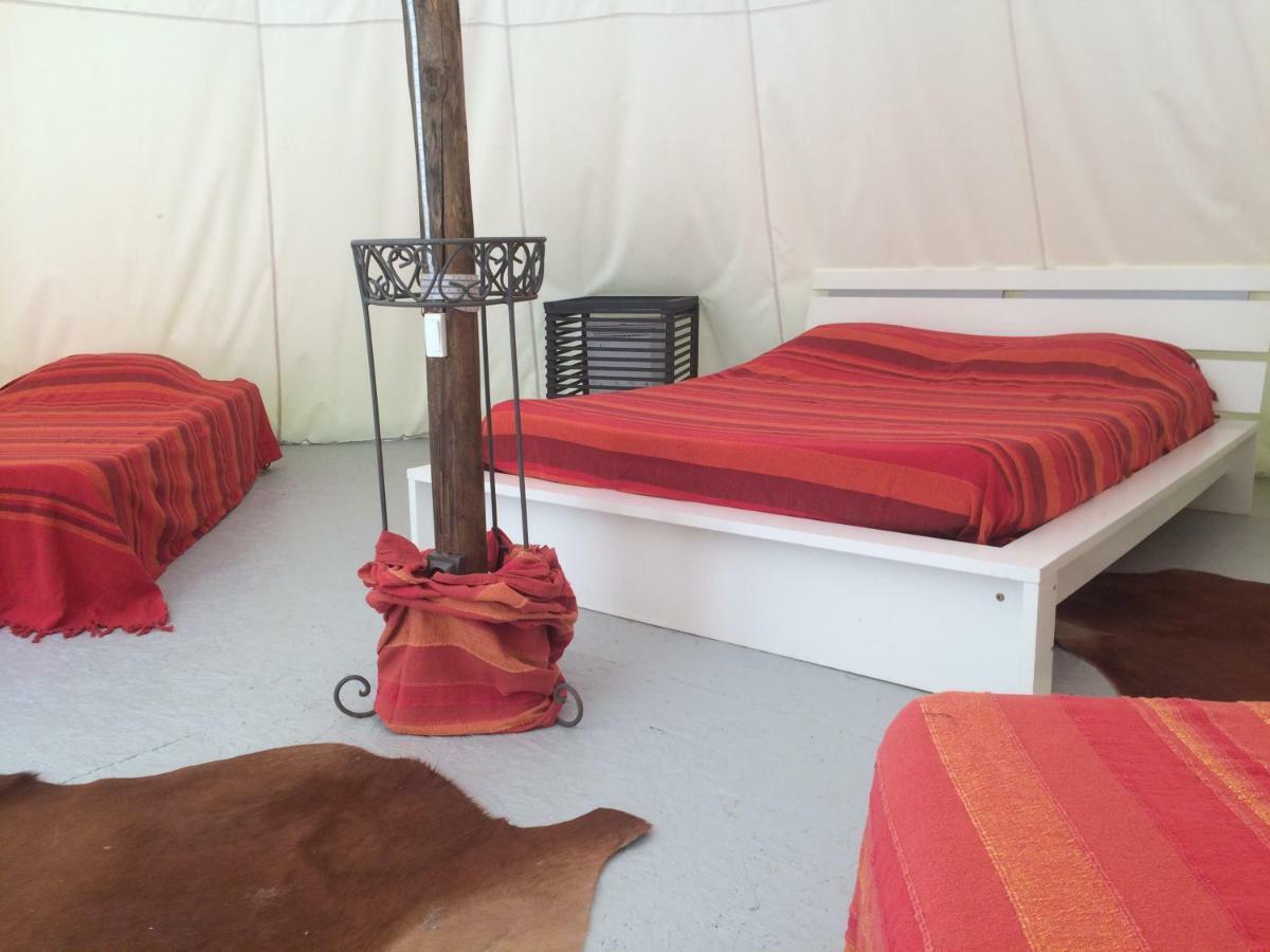 Tipi Au Logis De L'Espoir Otel Jauldes Dış mekan fotoğraf
